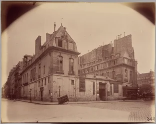 Hotel of the Marquis de Paroy, 83 rue Charlot