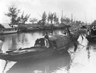Boats, Alipore, India, 1905-1906