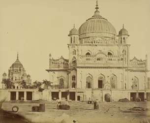 Small Mosque in the Kaiserbagh