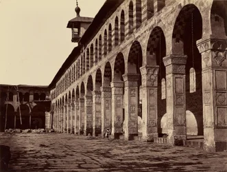 Enfilade of the Great Mosque, South Side, in the Courtyard (Damascus)