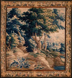 Flemish tapestry. So-called Verdure. Atelier of Oudenaarde. 332x318cm. Inv 00021. 17th century