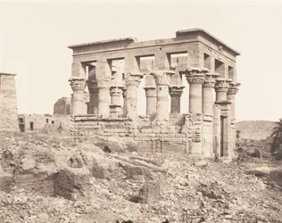 Ile de Fileh Philae, East Building - Lateral View from Point D