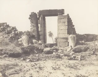 Karnak Thebes, Premier Pylon - Ruins of the Gate and Colossi