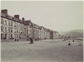 Barmouth. Marine Terrace and Esplanade