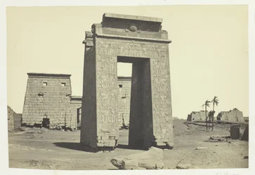Sculptured Gateway, Karnac