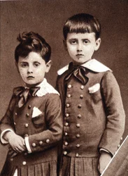Robert and Marcel Proust children in 1877