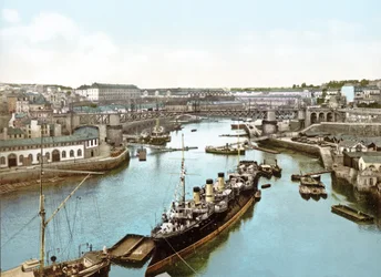 Ships Moored on the Penfeld River, Brest, 1890-1900