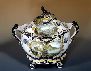 Art Francais: large sipiere, purple decor of the 18th century rockery style boat. Paris, Decorative Arts