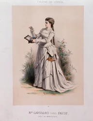 Carolyne Carvalho, french soprano performing Margherita in Faust
