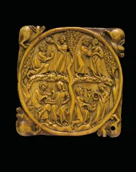 Carved mirror case cover, Paris, c.1310-20