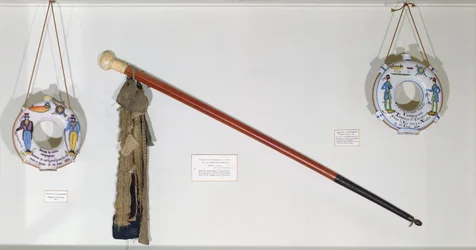 Guild and trade objects, including a walking stick and gourds