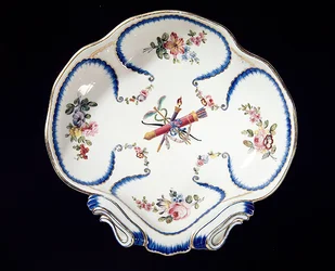 Sevres plate decorated with bow and arrows, 1762