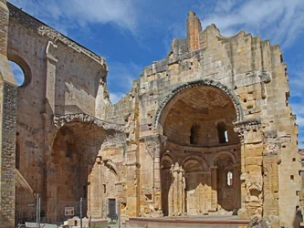 The polygonal apse