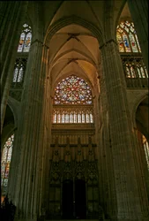 Window depicting the south transept