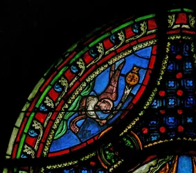 Window w0 depicting an angel