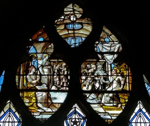 Window depicting Jesus with Martha and Mary