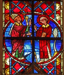 Window depicting St Vincent as a deacon with his bishop