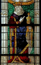 Window depicting a Magus at the Adoration