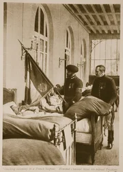 Wounded Chasseur Kisses the Beloved Tricolour, 1914-19