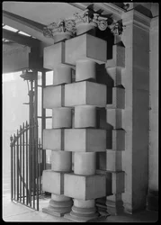 The Mansion House and attached railings, High Street, Doncaster, 1942