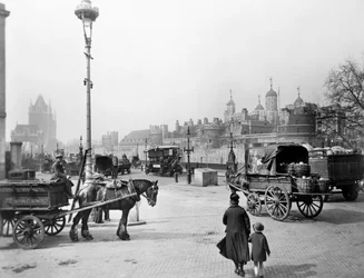 Carts outside the Tower of London