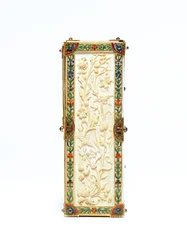 Rare bank note holder for Boucheron