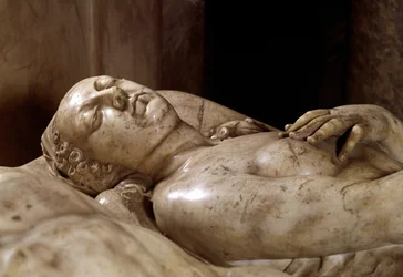 Funeral monument of Henry II (1519-1559) and Catherine de Medicis (Caterina de Medici) (1519-1589) made in marble by Germain Pilon (1535-1590). (detail)