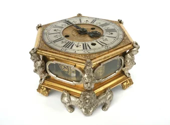 A Table Clock