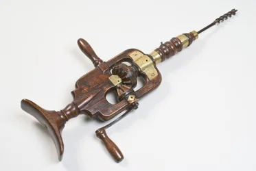 Breast drill, before 17th century