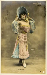 Postcard: Moulin Rouge - Portrait of Mariette, Music hall artist