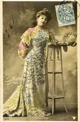 Postcard: Portrait of Arlette Dorgere/Nee Anna Mathilde Irma Jouve (1880 - 1965), comedian, dancer and singer