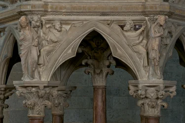 The pulpit in the Church of Sant
