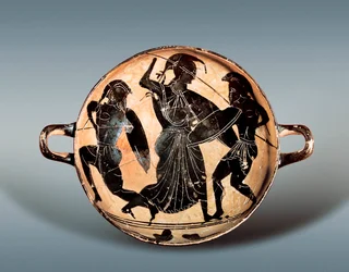 Trojan War: Goddess Athena struggling between Hector and Achilles. 6th century BC. Kylix (drinking cup) with black figures in ceramics, Archaeological Museum of Catalonia, Barcelona.
