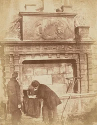 D.O. Hill and a Friend at the Bethune Monument, Greyfriars, Edinburgh