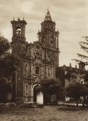 Mexico: Church of San Francisco, Front view