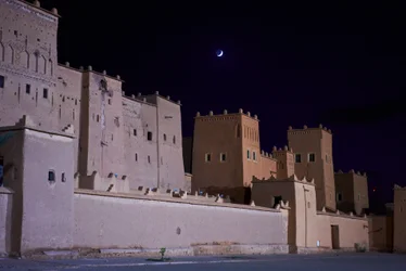 Moon rises over Ouarzazate, Morocco (photo)