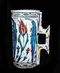 Islamic Art: ceramic jug made in Anatolia (Turkey). 17th century. Cairo, Museum of Islamic Art