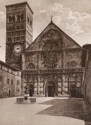 Assisi: Facade of the Duomo, S Rufino, 11th Century