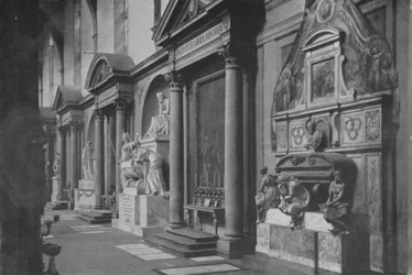 Florence, Church of Santa Croce, Monuments of the Right Nave
