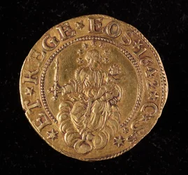 Currency of the Republic of Genoa: five gold doppie coin. 1642. (back)