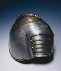 Pauldron for right shoulder