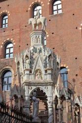 The Scaliger Tombs, Tomb of Cansignorio