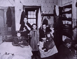 Slum dwelling, New York City c.1905
