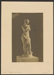 Statue of Woman