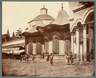Fountain of Sultan Mahmud, Tophane