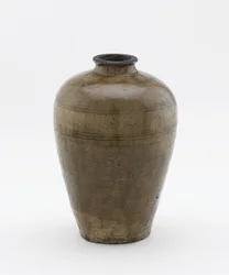 Bottle, Muromachi period, early 15th century