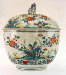 Bowl with Lid, Edo Period