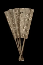 Hanging vase in the shape of a fan, Kumamoto prefecture, Edo period