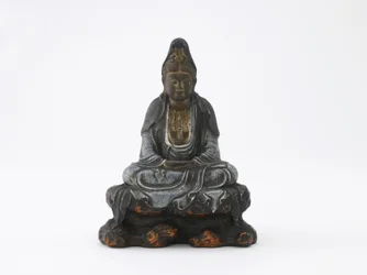 Image of seated Kannon, Kyoto, Edo period or Meiji era