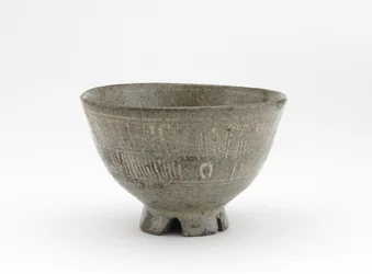 Tea bowl in mishima style